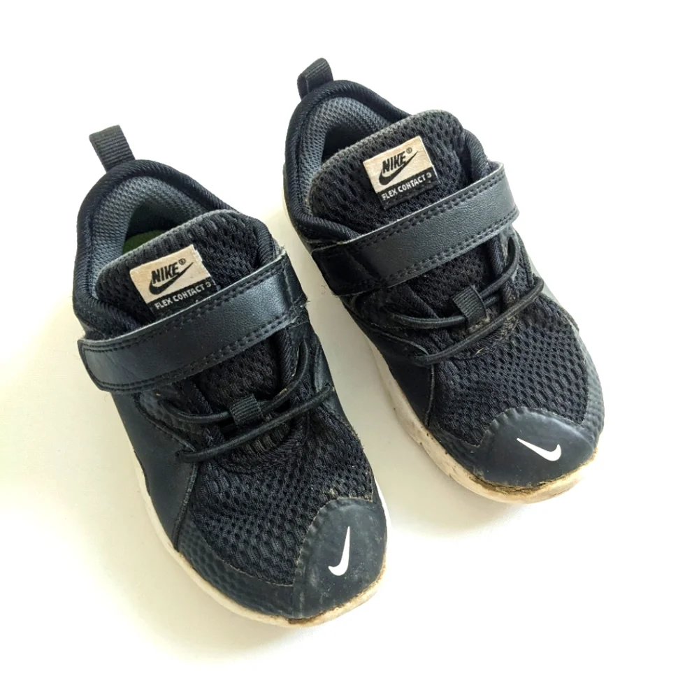 Nike Flex Contact 3 Toddler Gym Shoes